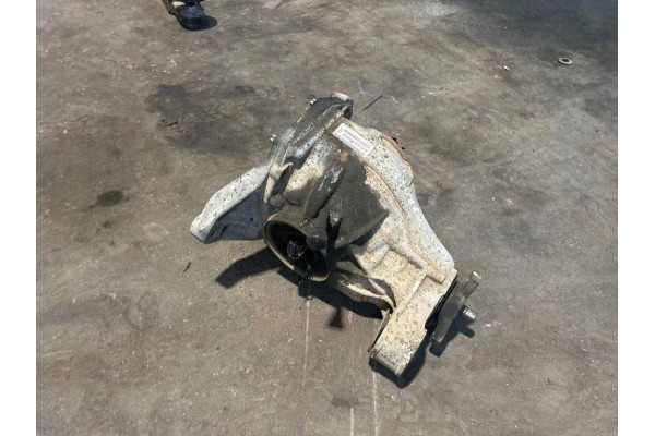 Rear reducer JEEP GRAND CHEROKEE IV WK WK2 0503814 3 6L gasoline 207kW Part manufacturer Jeep OE