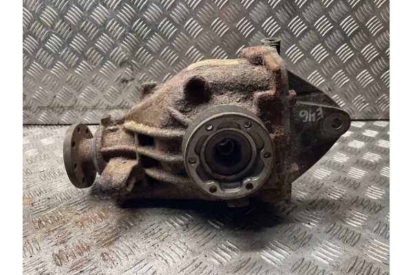 Rear reducer BMW 3 E46 7533145 1 8L diesel 110kW 2004 Part manufacturer BMW OE