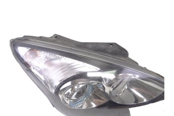 921022R000 FARO DERECHO HYUNDAI I30 (FD)