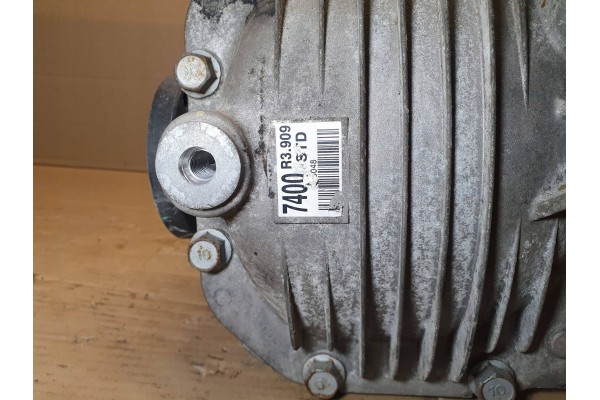 Rear differential Genesis G80 R3 909 ANIA Car type passenger cars