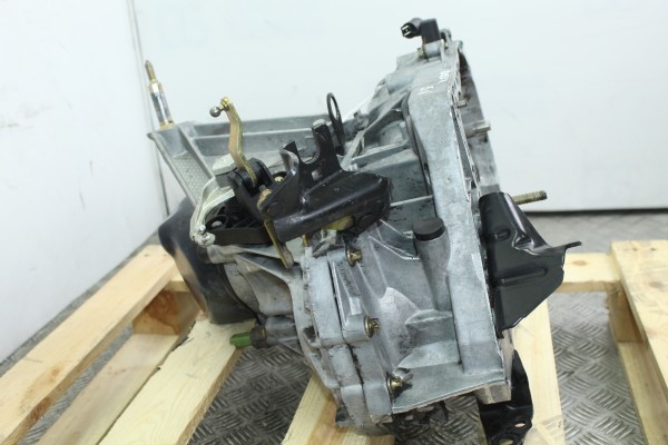 JR5106 CAJA CAMBIOS NISSAN ALMERA (N16/E)