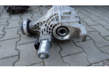 Differential Rear Bridge 68184737AB Jeep Grand Cherokee WK2 3 0 CRD 3 45 Part manufacturer Jeep OE