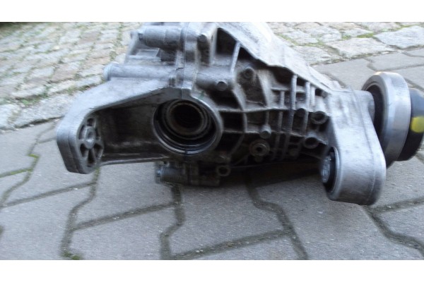 Differential Rear Bridge 68184737AB Jeep Grand Cherokee WK2 3 0 CRD 3 45 Car type passenger cars