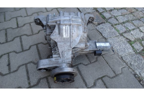 Differential Rear Bridge 68184737AB Jeep Grand Cherokee WK2 3 0 CRD 3 45 Installation side rear