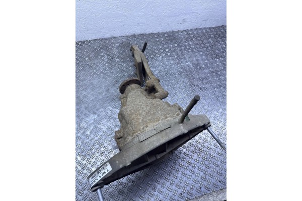 Rear differential Lincoln Navigator S56A152230387H