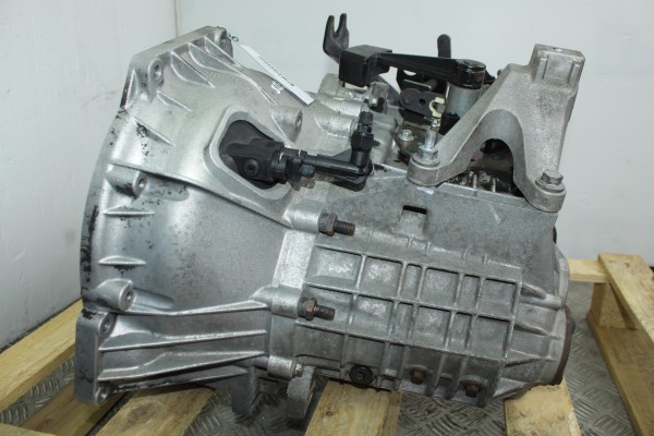 4M5R7002YA CAJA CAMBIOS FORD FOCUS C-MAX (CAP)(2003) Ambiente (D) 2006 4M5R7002YA 207328 FORD - 4