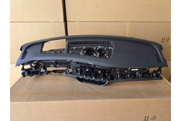 Dashboard Volkswagen PASSAT B9 2023 with and without Head up NEW