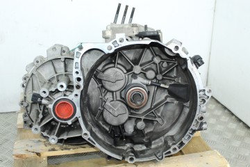 5V M CAJA CAMBIOS MITSUBISHI CARISMA BERLINA 5 (DA0) 1900 DI-D Comfort 2003 5V M 193214 MITSUBISHI - 1