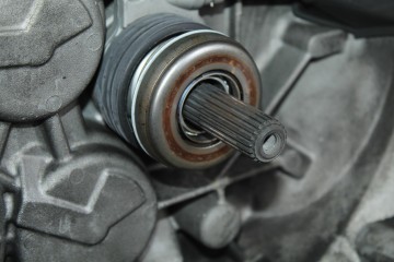 5V M CAJA CAMBIOS MITSUBISHI CARISMA BERLINA 5 (DA0) 1900 DI-D Comfort 2003 5V M 193214 MITSUBISHI - 1