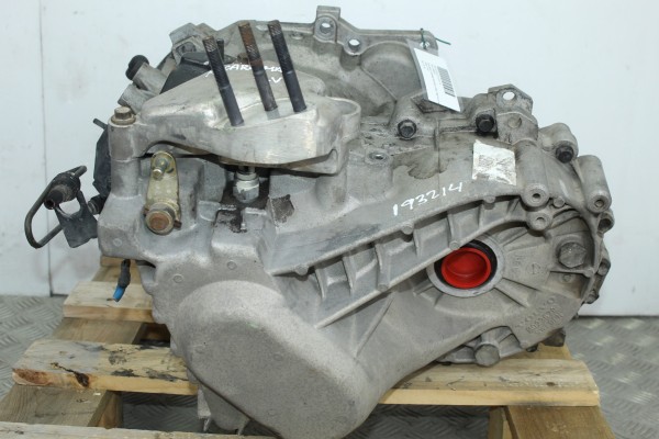 5V M CAJA CAMBIOS MITSUBISHI CARISMA BERLINA 5 (DA0) 1900 DI-D Comfort 2003 5V M 193214 MITSUBISHI - 6