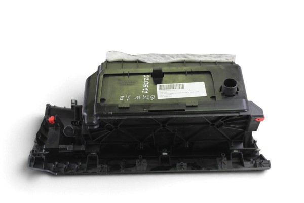 Guantera, Bmw Serie 2 Gran Tourer (F46) 218d 2015, 21041310