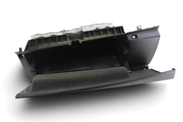 Guantera, Bmw Serie 2 Gran Tourer (F46) 218d 2015, 21041310