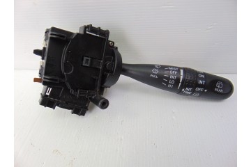 Mando limpia, Toyota RAV4 (A2) 2.0 D-4D Sol 4X4 (2003- ) 2004