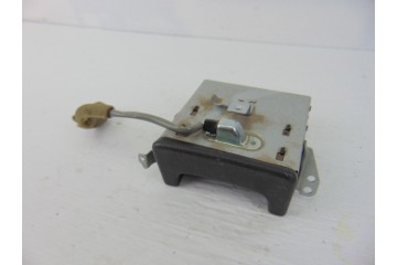 Cenicero, Toyota RAV4 (A2) 2.0 D-4D Sol 4X4 (2003- ) 2004