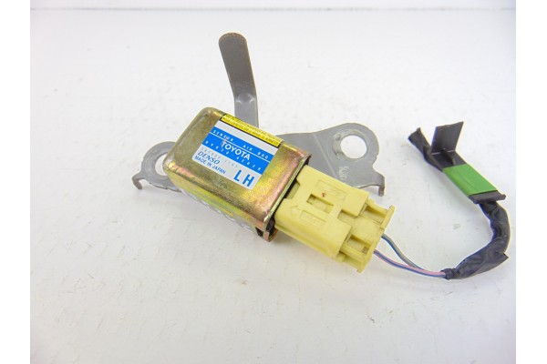 Sensor, Toyota RAV4 (A2) 2.0 D-4D Sol 4X4 (2003- ) 2004, 89830-42020