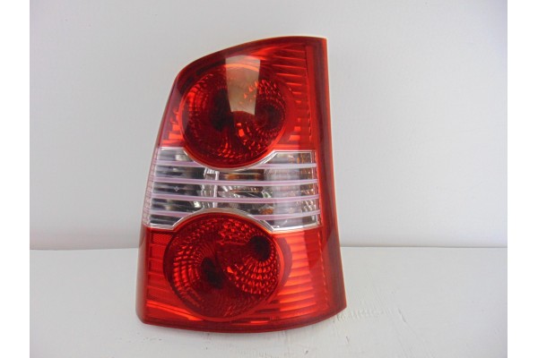 Piloto trasero derecho, Hyundai Atos Prime (Mx) Gls (2003- ) 2004, 9240205510