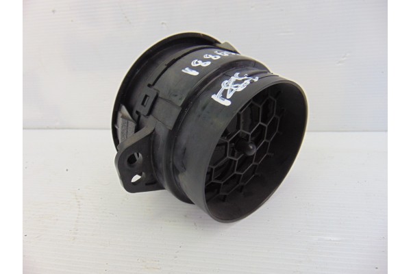 Rejilla aireadora, Toyota RAV4 (A2) 2.0 D-4D Sol 4X4 (2003- ) 2004