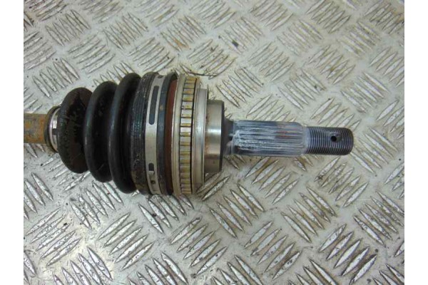 Transmision trasera izquierda, Toyota RAV4 (A2) 2.0 D-4D Sol 4X4 (2003- ) 2004