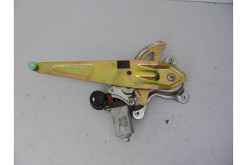 Elevalunas trasero izquierdo, Toyota RAV4 (A2) 2.0 D-4D Sol 4X4 (2003- ) 2004