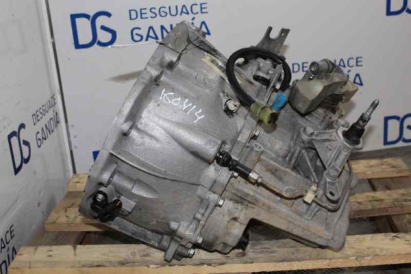 ND0001 CAJA CAMBIOS RENAULT MEGANE II BERLINA 5P Business 2005 ND0001 160414 RENAULT - 5