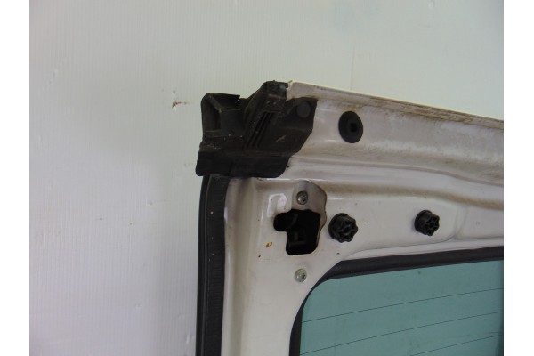 Puerta trasera izquierda, Ford Tourneo Connect (TC7) Kombi B. corta (2006- ) 2004