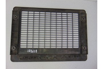 Tapa motor, Toyota RAV4 (A2) 2.0 D-4D Sol 4X4 (2003- ) 2004, 17943-27010