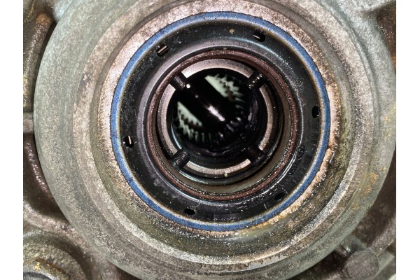 2023 Genesis GV70 Rear Differential K752N220902016 Catalog number of the part K752N220902016