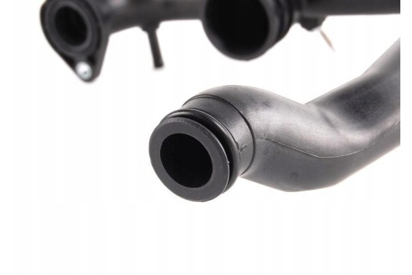 OE VAG RADIATOR HOSE AUDI A4 3 0 01 08 Catalog number of the original 06C121085H