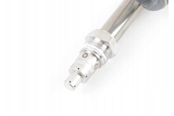 AUDI Q7 4L NOX sensor before catalytic converter 059907807Q ORIGINAL Packaging status original