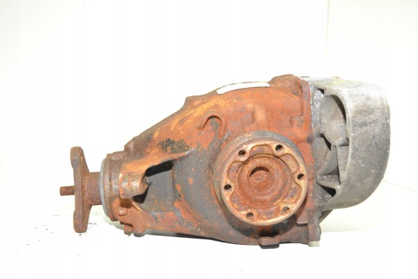 BMW E93 E92 LCI 320D N47N Differential Difference Rear 3 38 7609162 Product weight with unit packaging 9 45 kg