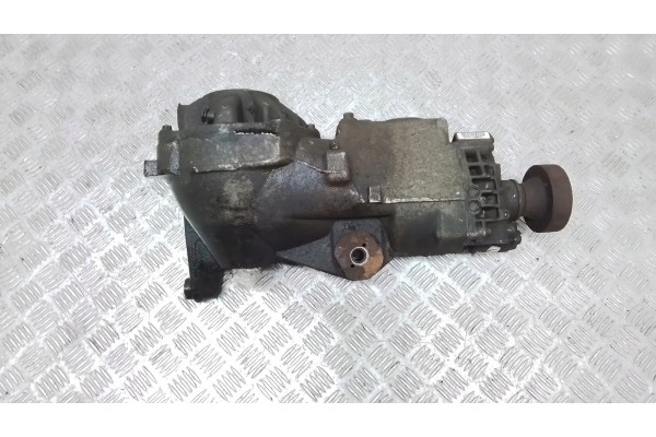 Rear reducer VOLVO XC90 I 30759611 2 4L diesel 136kW 2009 Catalog number of the original 30759611