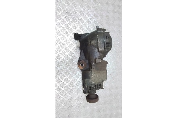 Reductor trasero VOLVO XC90 I 30759611 2.4L diésel 136kW 2009