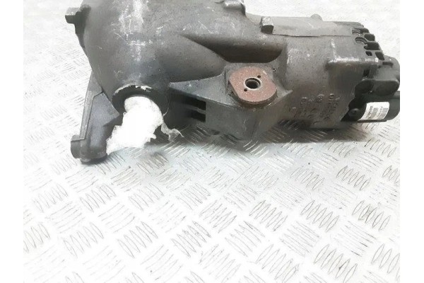 Rear reducer VOLVO XC90 I 30759533 2 4L diesel 136kW 2008 Catalog number of the original 30759533