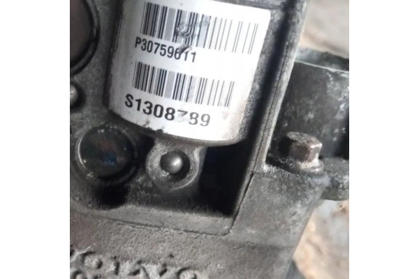 Rear reducer VOLVO XC90 I 30759611 3 2L gasoline 197kW 2008 Catalog number of the original 30759611