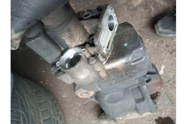 Rear reducer VOLVO XC90 I 6520204490 3 2L gasoline 197kW 2008