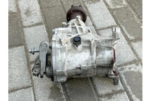 Front reducer VOLVO T6157609 2 0L diesel 110kW 2019 Car type passenger cars