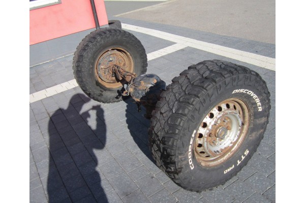 BEAM AXLE BRIDGE DIFFERENTIAL REAR MITSUBISHI L200 2 5 DID 3 917 Part manufacturer Mitsubishi OE
