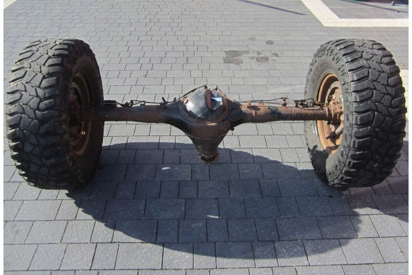 BEAM AXLE BRIDGE DIFFERENTIAL REAR MITSUBISHI L200 2 5 DID 3 917 Catalog number of the part COE7496