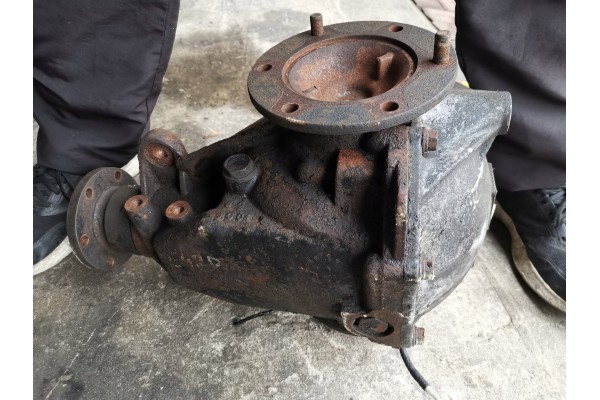 Puente de transmisión diferencial para Mitsubishi Pajero III 3 3.2 DID