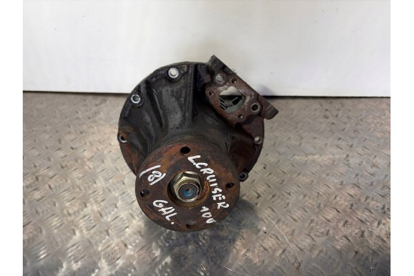 2005 Toyota Land Cruiser J100 Rear Differential 4111060880 Car type 4x4 SUV