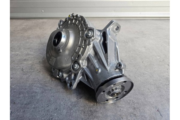 MERCEDS SL R232 GT 192 AMG BRIDGE DYFER REDUCER FRONT DISASSEMBLY A2233310400 Car type passenger cars