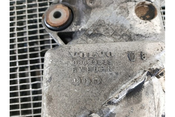 REAR DIFFERENTIAL VOLVO XC90 AND P8653553 08689633 2 9 24V T6 Part manufacturer no brand