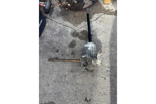 PORSCHE PANAMERA 971 09T409505 FRONT DIFFERENTIAL Catalog number of the part PORSCHE PANAMERA 971 09T409505 PRZEDNI MECHANIZM RO