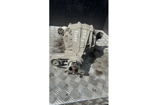 Rear reducer ALFA ROMEO GIULIA 952_ 00463484360 gasoline 147kW 2021 Part manufacturer Alfa Romeo OE