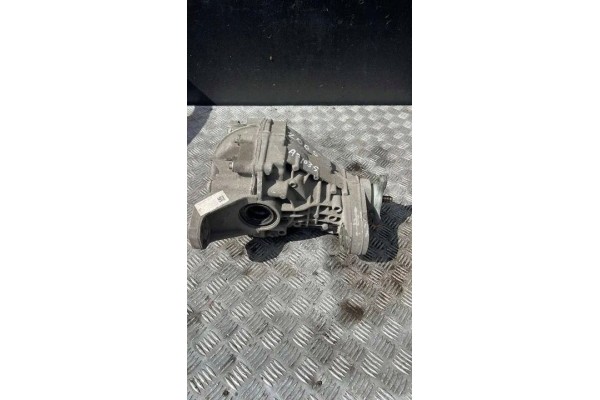 Rear reducer ALFA ROMEO GIULIA 952_ 00463484360 gasoline 147kW 2021 Catalog number of the original 00463484360