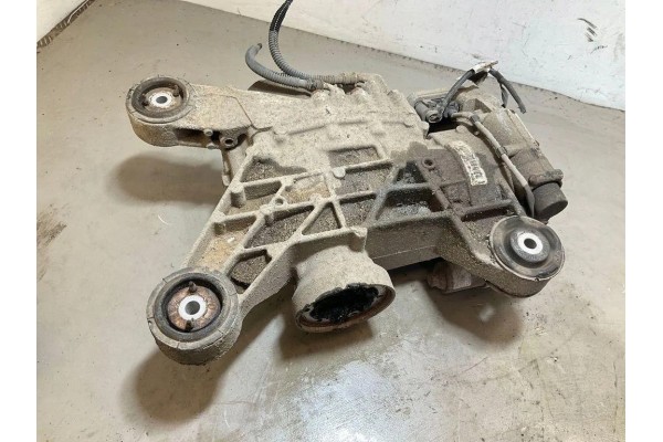 Rear reducer SKODA OCTAVIA II Combi 1Z5 06R025010 2 0L diesel 2012 Catalog number of the original 06R025010