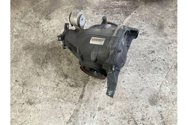 Rear reducer MERCEDES BENZ CLS Shooting Brake X218 A2183508300 2 1L