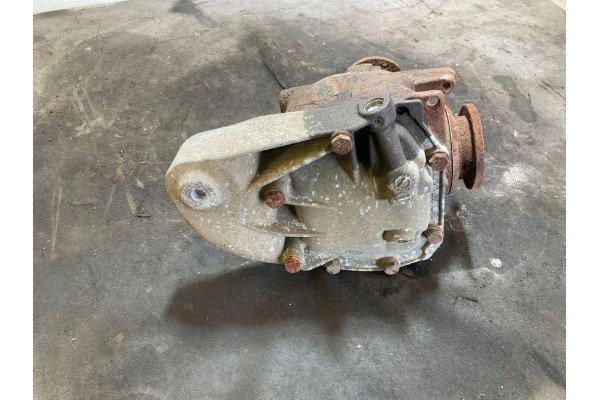 Rear reducer BMW 3 Convertible E93 514992 2 0L diesel 2011 Part manufacturer BMW OE