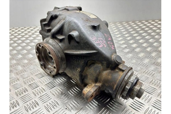 Rear reducer BMW Z4 Roadster E89 8911081102740042 2 5L gasoline 150kW