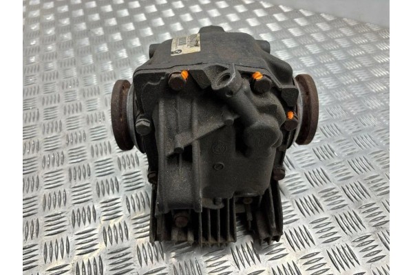 Rear reducer BMW Z4 Roadster E89 8911081102740042 2 5L gasoline 150kW Catalog number of substitutes 7576668